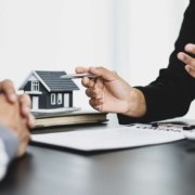 Regularização de Imóveis: Evite Multas e Valorize Seu Bem